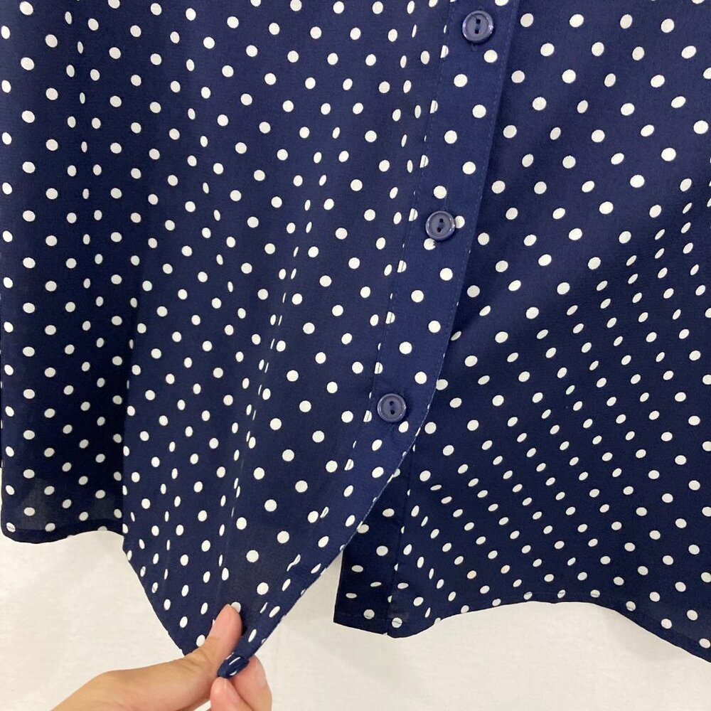 Notations Navy Blue Polka Dot, Lightweight, poly SOFT drape Shirt. Like NEW! - Picture 5 of 11